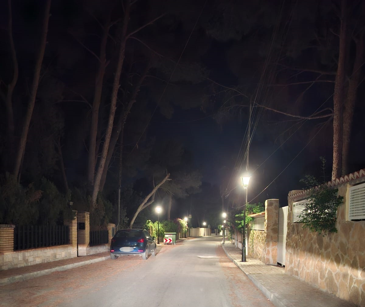 Luminarias calle Els Pins Pedralvilla Olocau