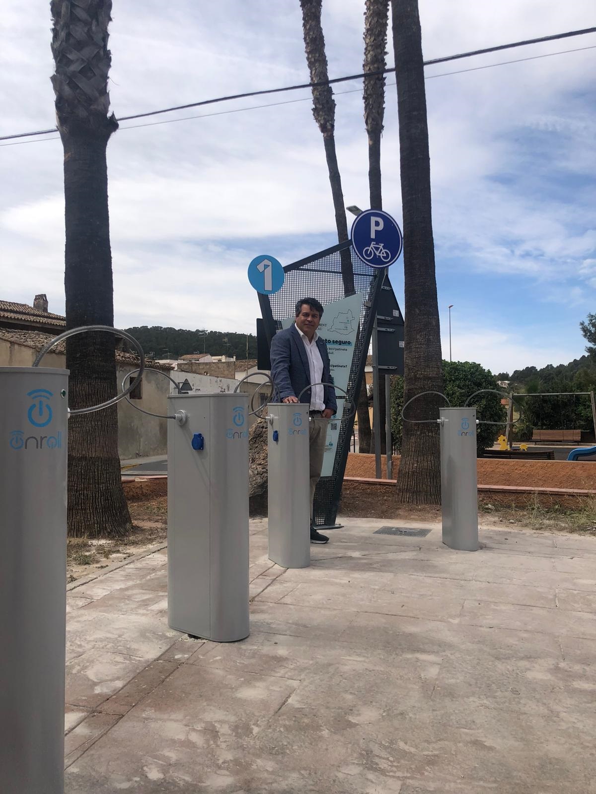 Aparcamientos para patinetes eléctricos y bicicletas Olocau