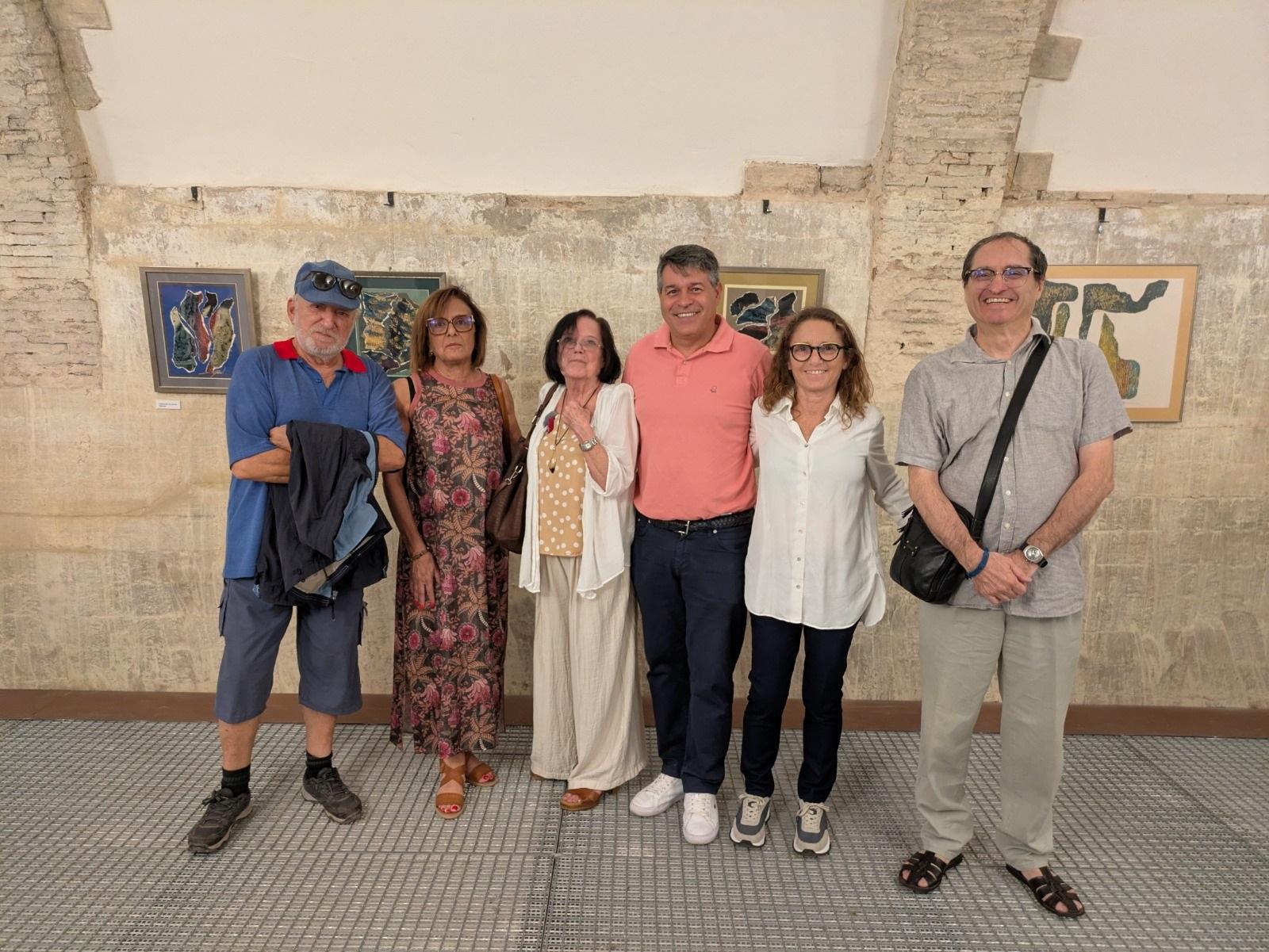 Olocau inaugura l'exposició de gravat ‘Carícies d'un paisatge i les seues textures’, de María José Grau